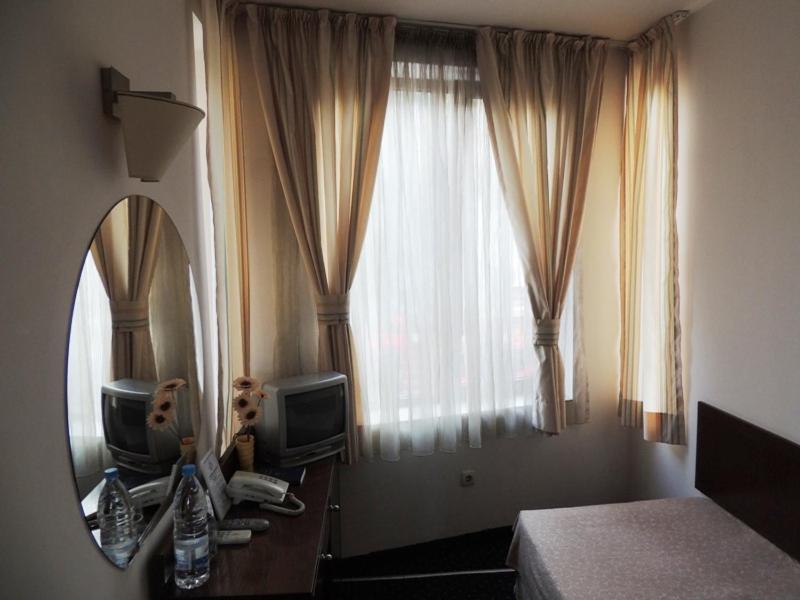 Guest House Solo Shumen Exterior foto